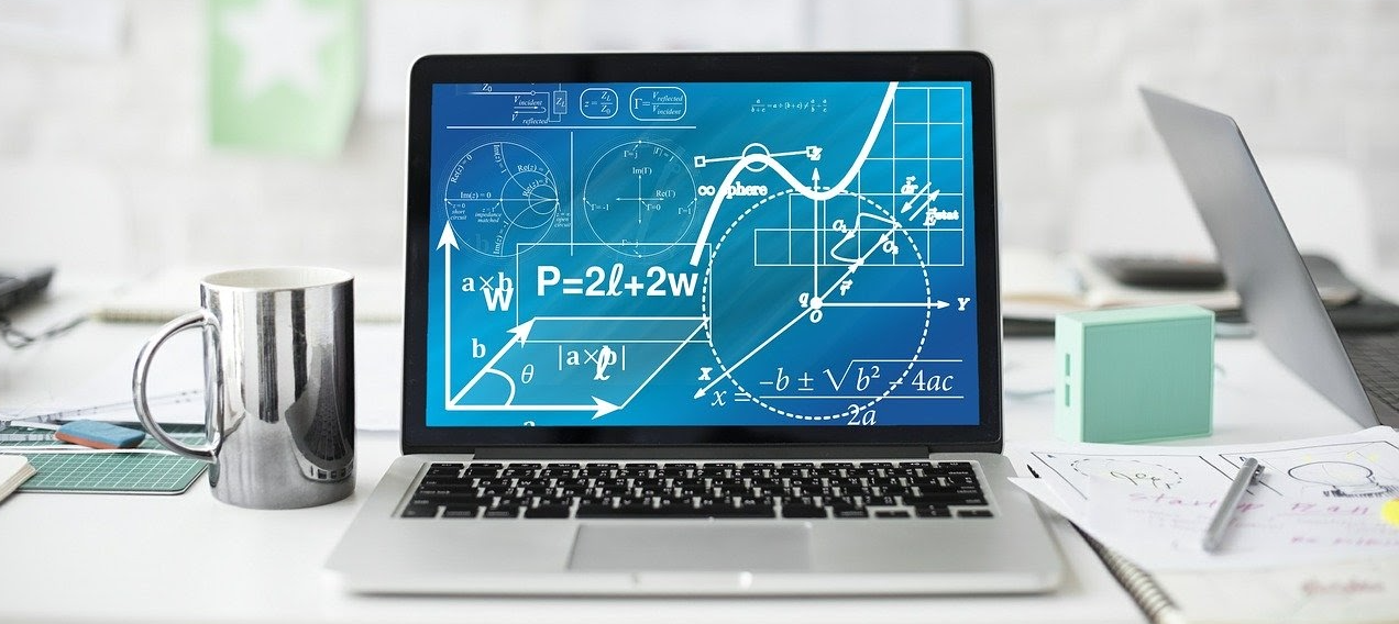 Statistics With R: Solving Problems Using Real-World Data